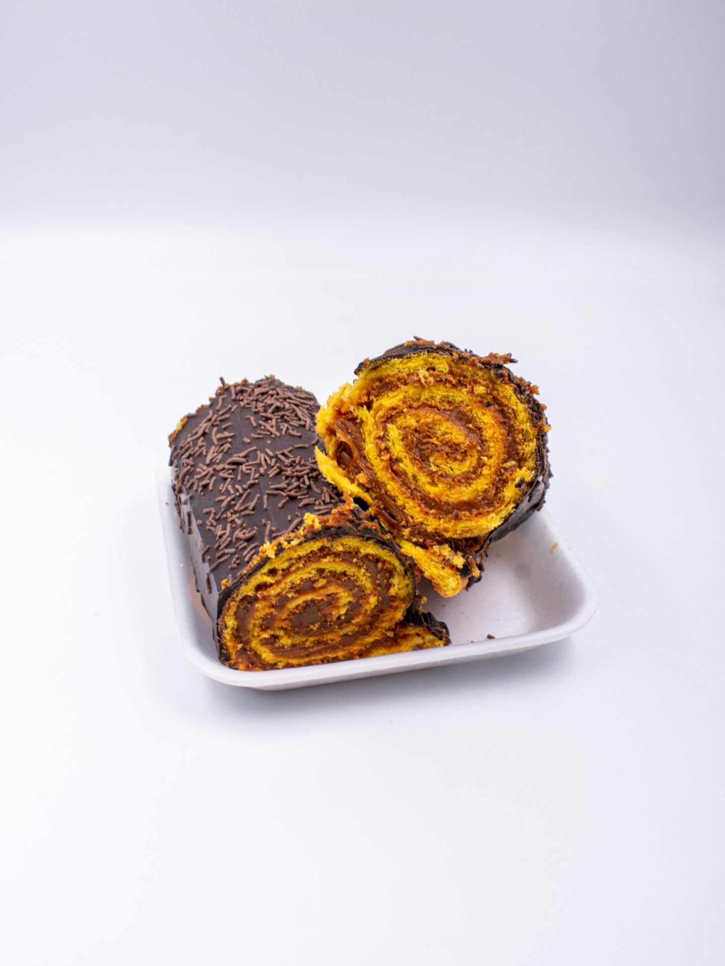 ARROLLADO DE CHOCOLATE